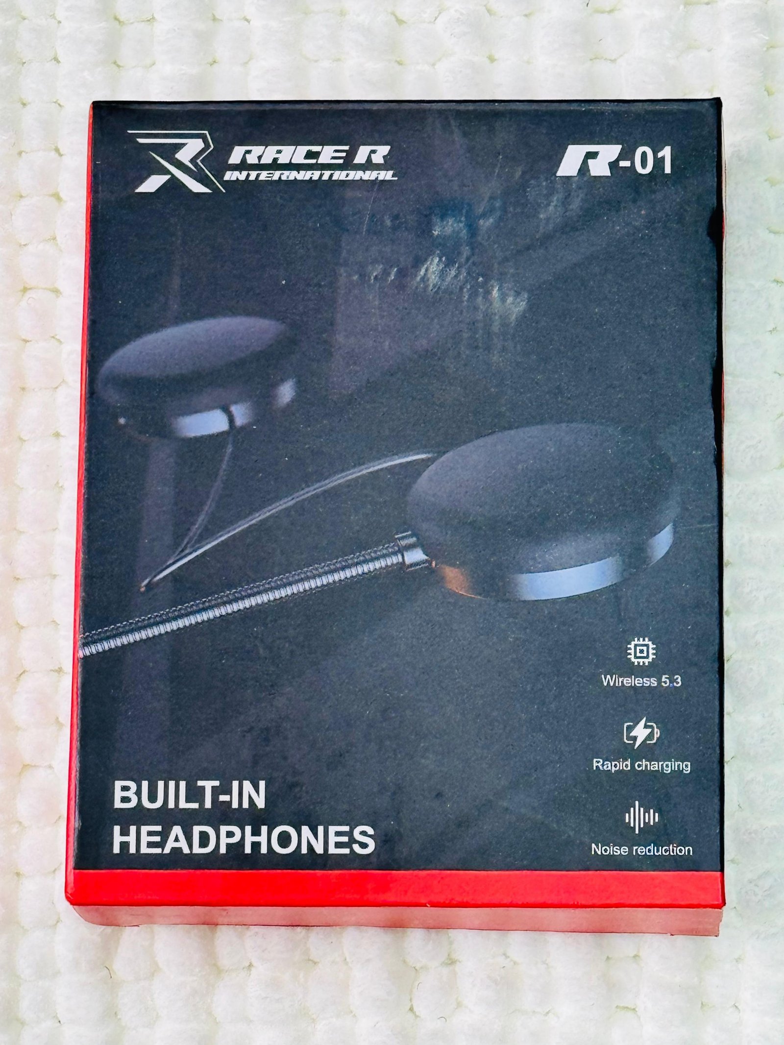 RaceR R-01 Bluetooth Helmet Headphone angle 2