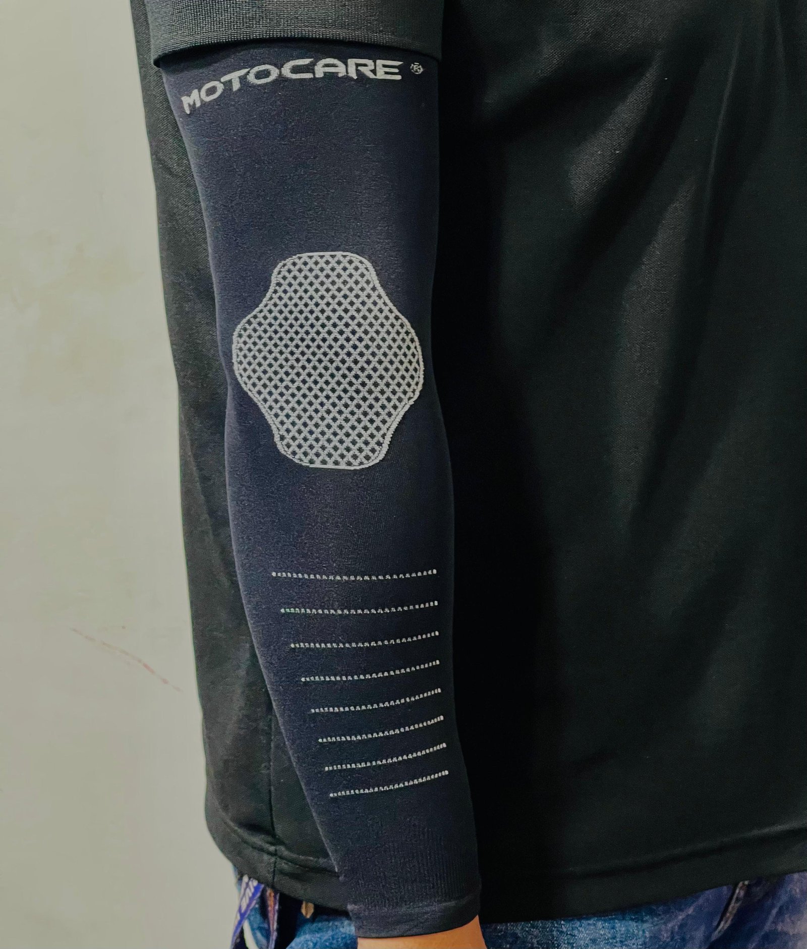 Motocare Premium Quality Hand Sleeve angle 5