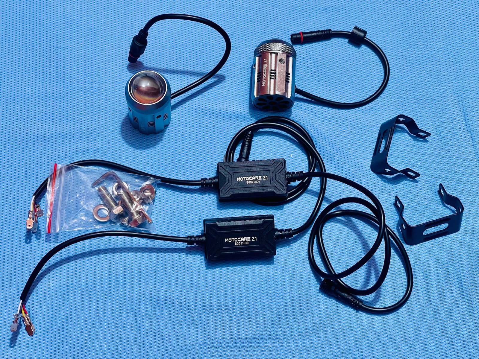 Motocare Z1 Mini Fog Light angle 3