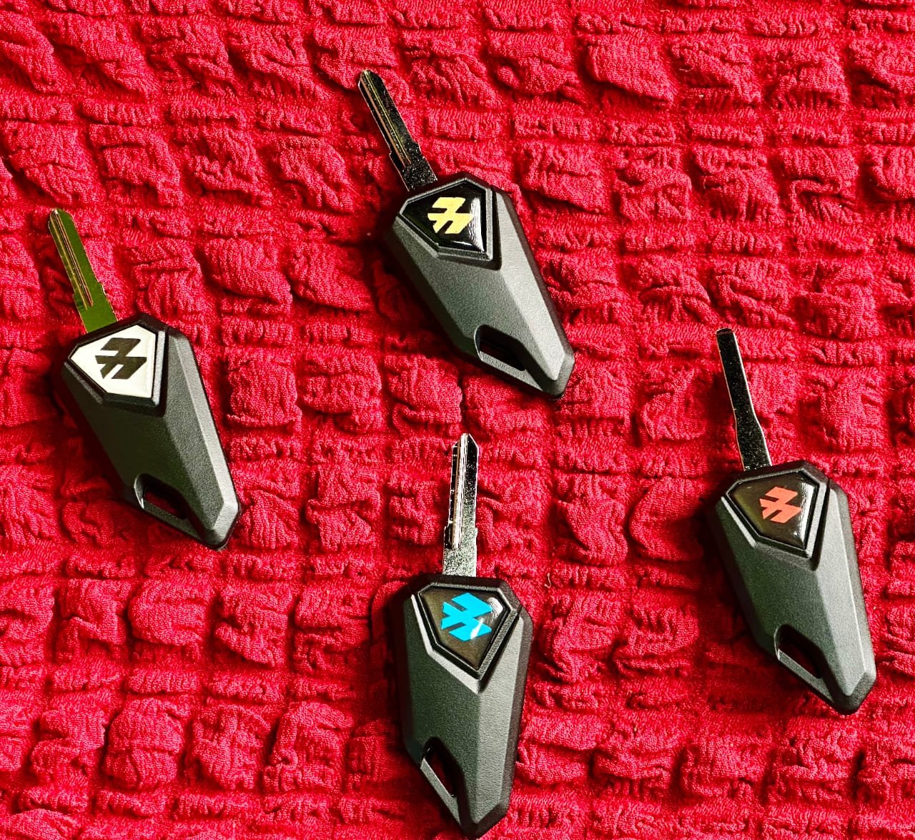 Stylish Flip Key For Bajaj Motorcycle